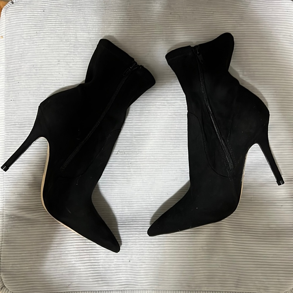 Aldo’s layswen Black Suede Booties